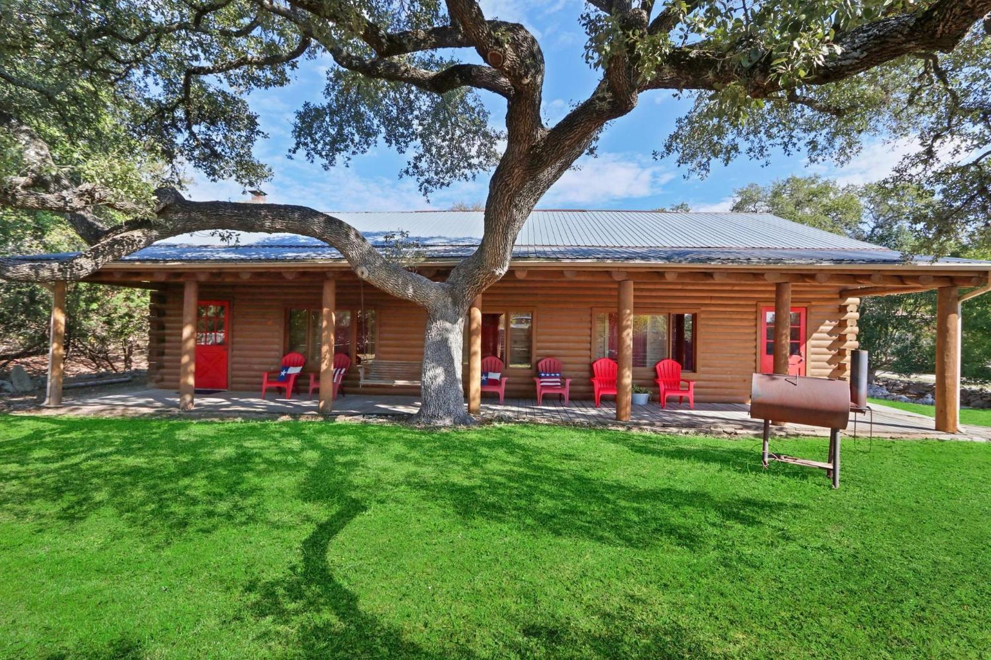 Wimberley Log Cabins Resort And Suites- Unit 3 Eksteriør bilde