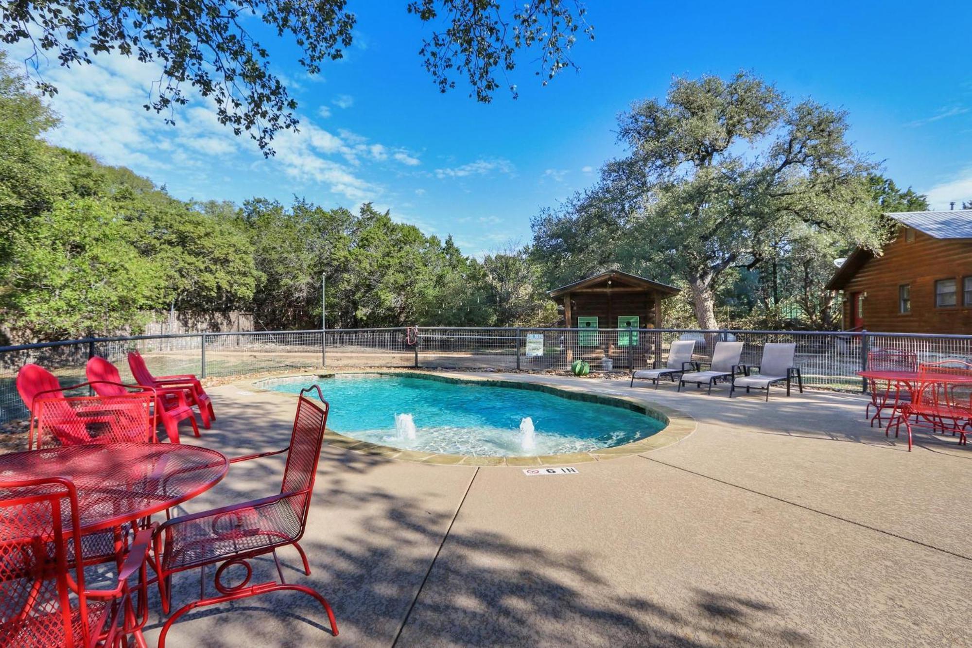 Wimberley Log Cabins Resort And Suites- Unit 3 Eksteriør bilde